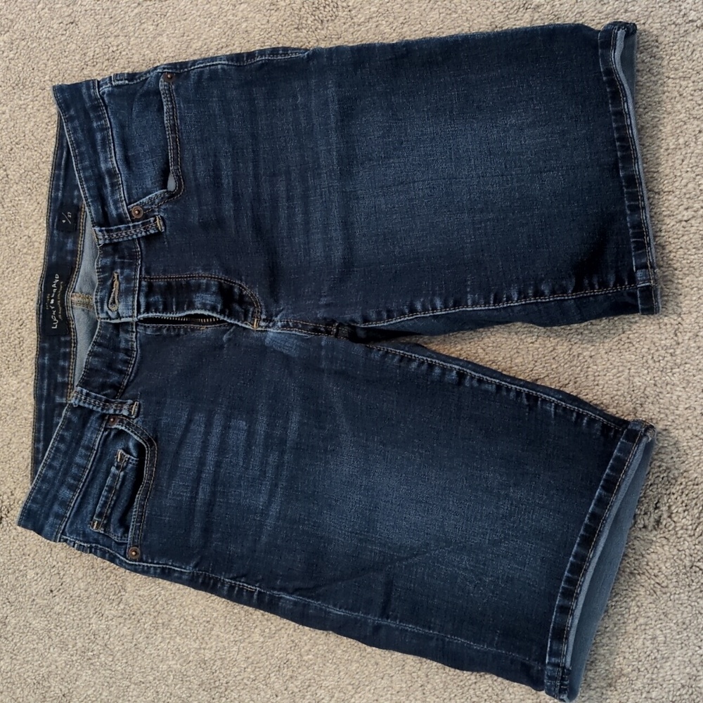 Lucky Brand size 4/27 Bermuda denim short.